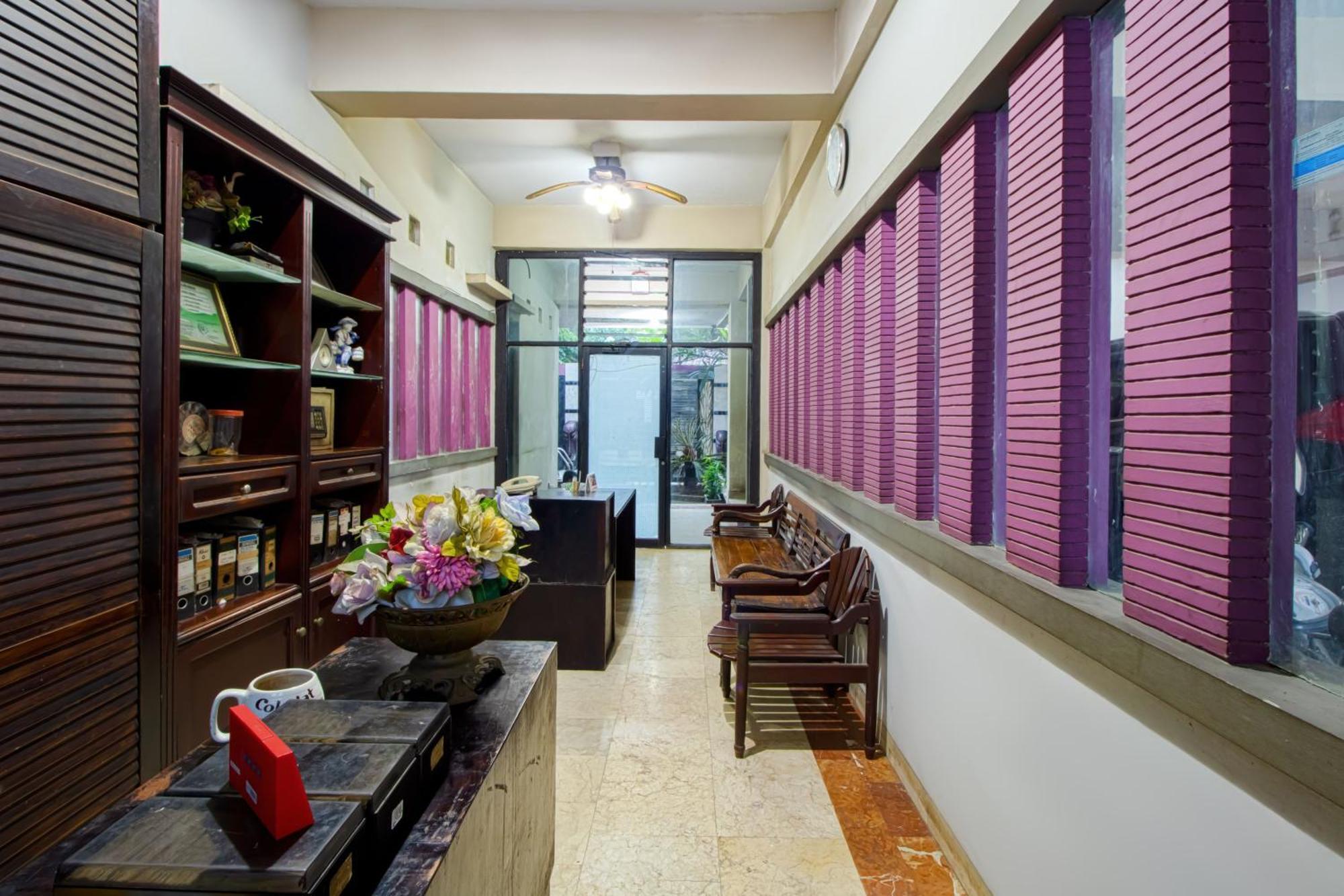 Tobana House Bintaro Hotel Jacarta Exterior foto